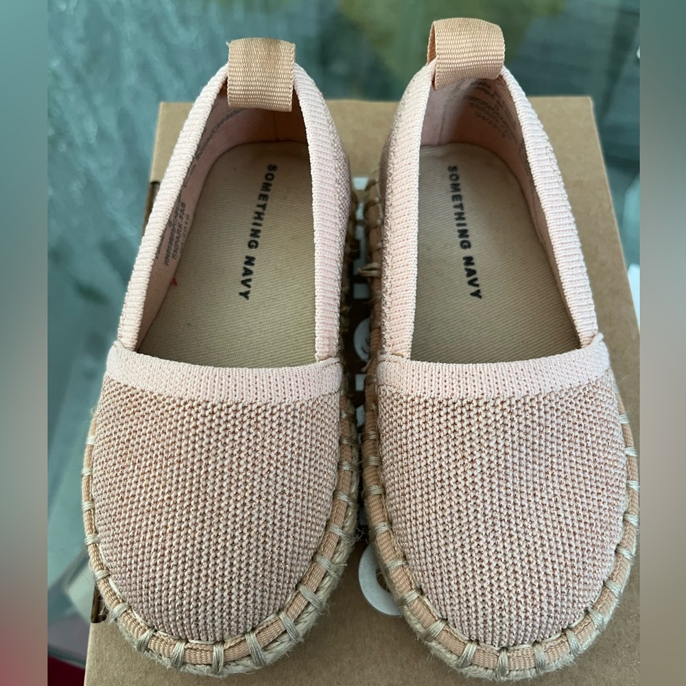 something navy toddler loafer size 5